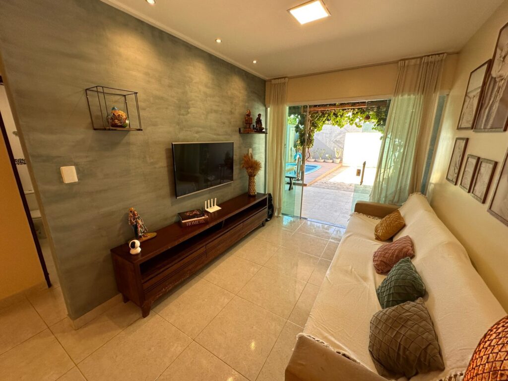 Luar do Francês Casa Mobiliada com Piscina — imagem 2