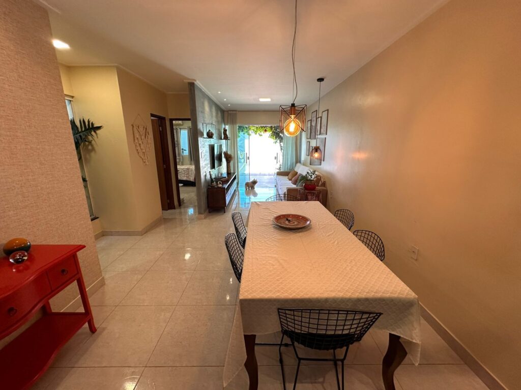 Luar do Francês Casa Mobiliada com Piscina — imagem 11
