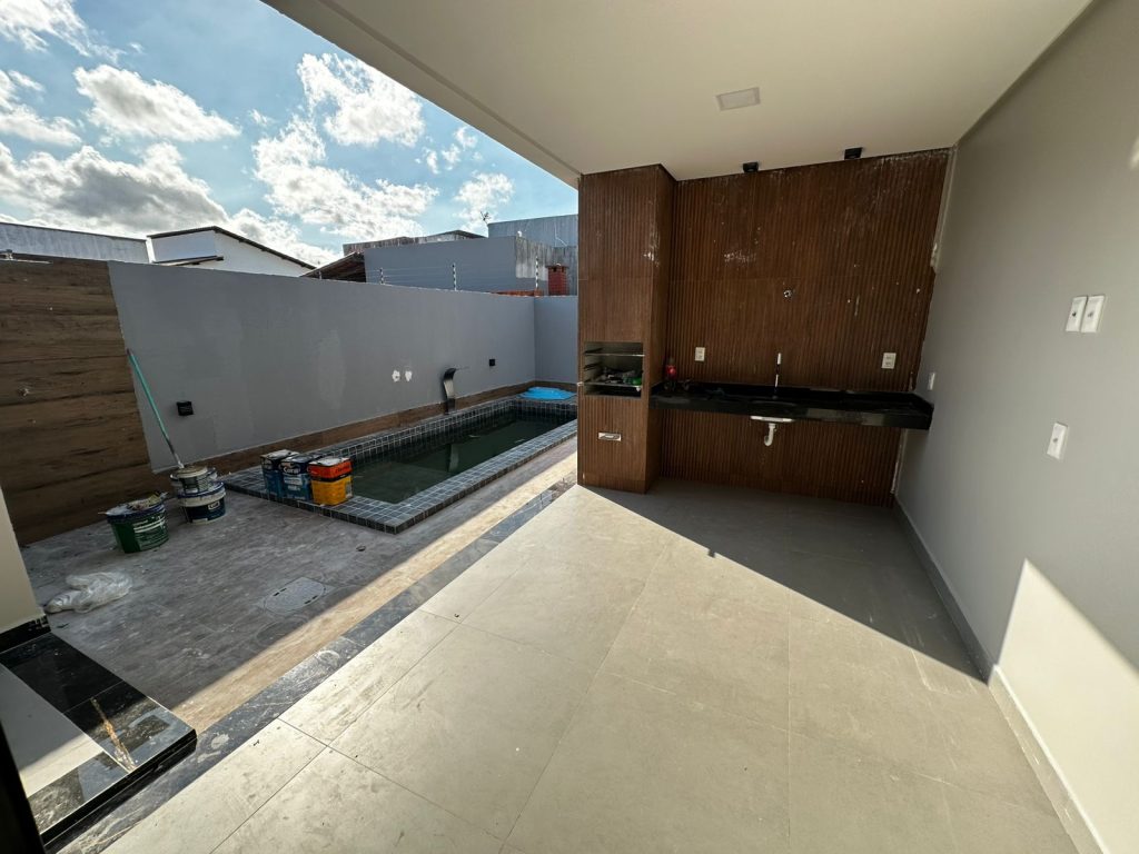 Casa à Venda Próxima à Praia do Francês Condomínio Fechado — imagem 1
